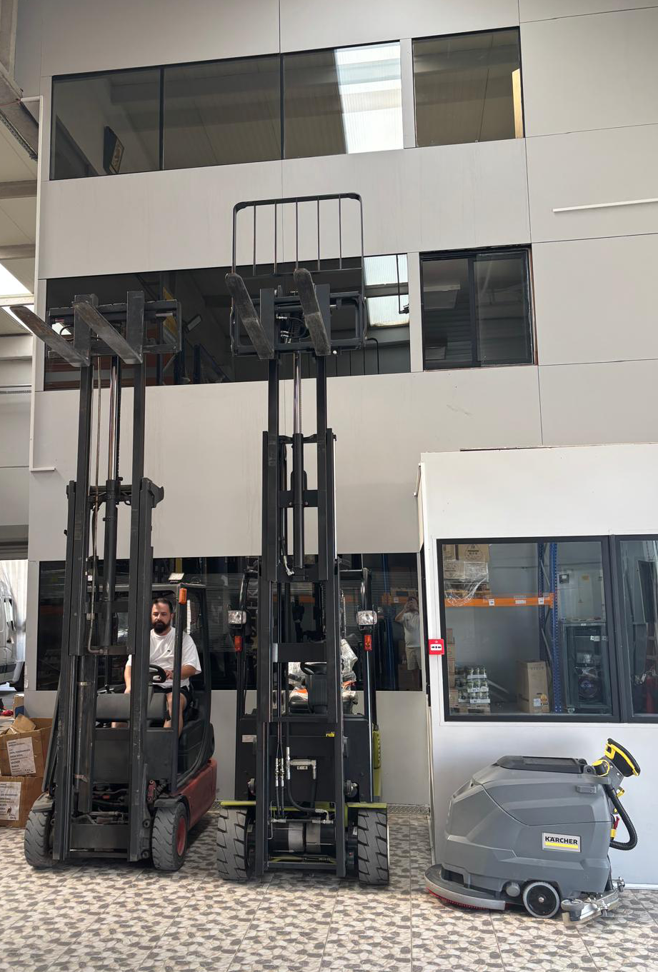 whatsapp image 2026 03 18 at 21.41.48